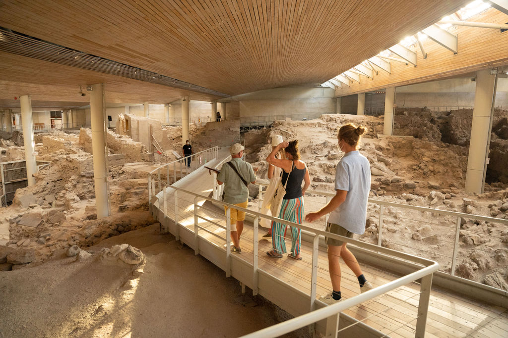 Santorini Archaeology Tour