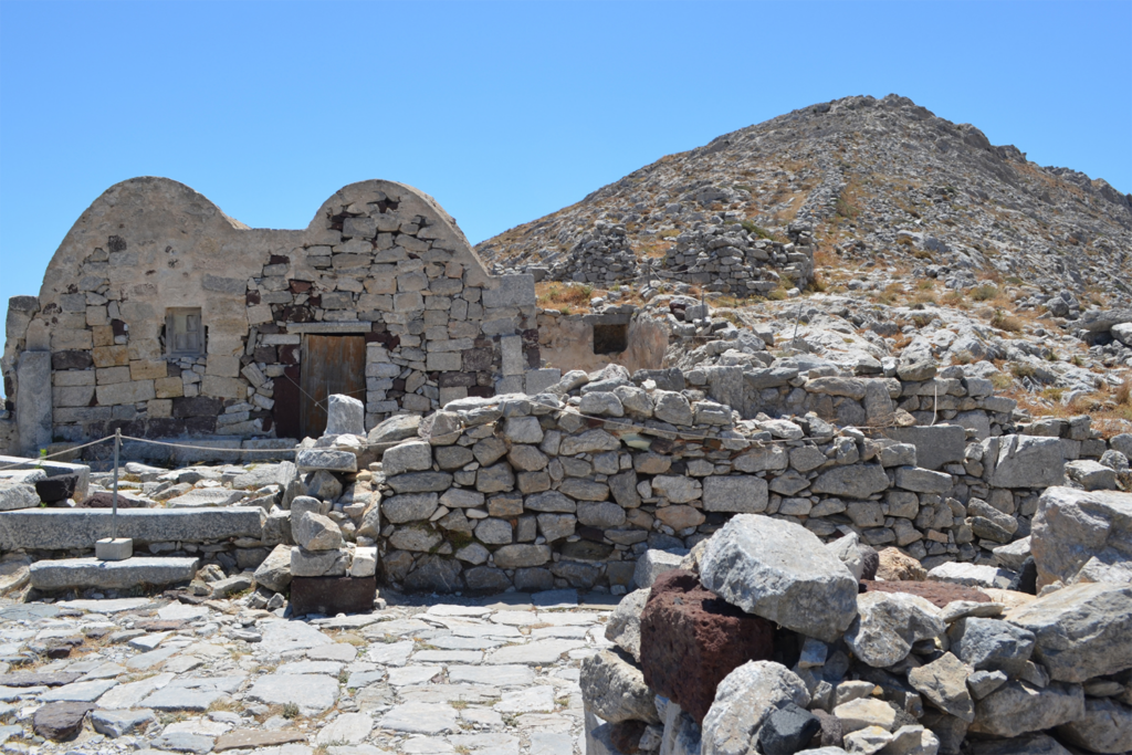 Ancient Thira Guided Tour | Private tour with a licensed guide